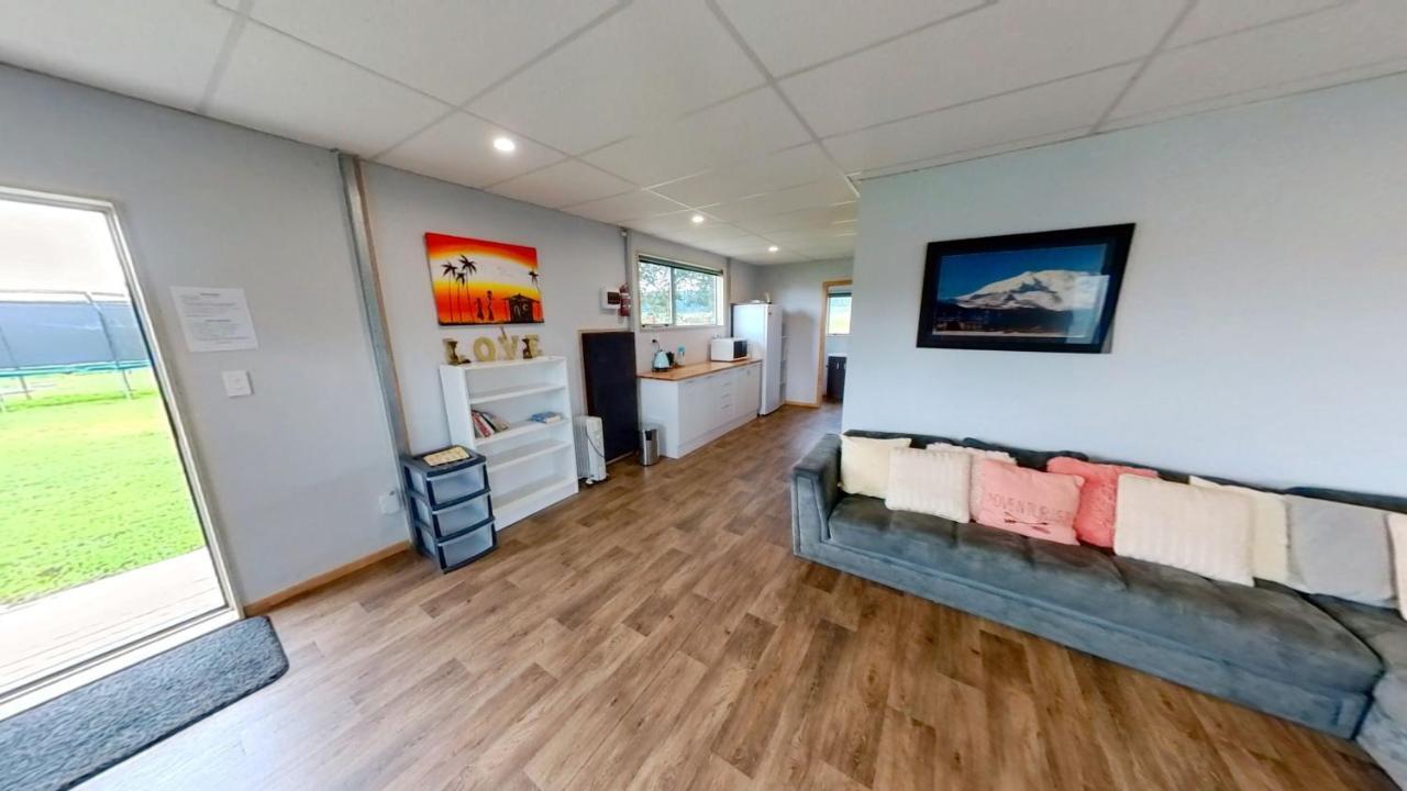 Full Holiday Home To Yourself, Up To 21 Guests Atiamuri Esterno foto
