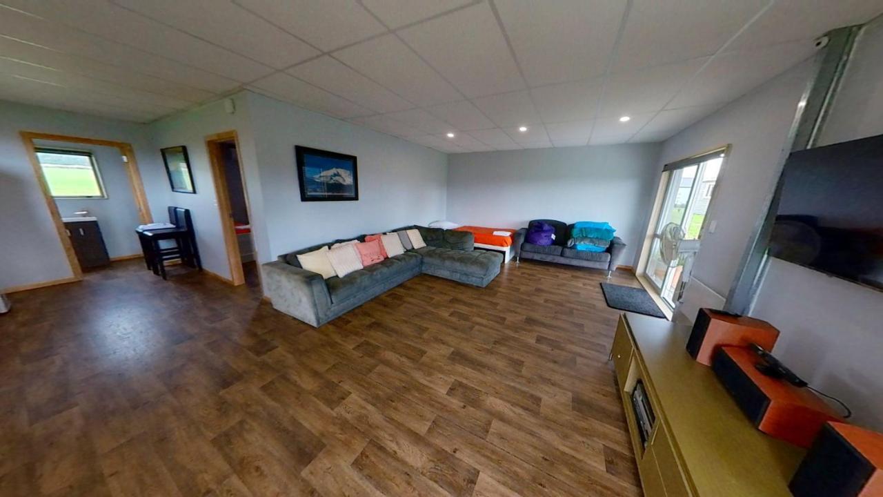 Full Holiday Home To Yourself, Up To 21 Guests Atiamuri Esterno foto
